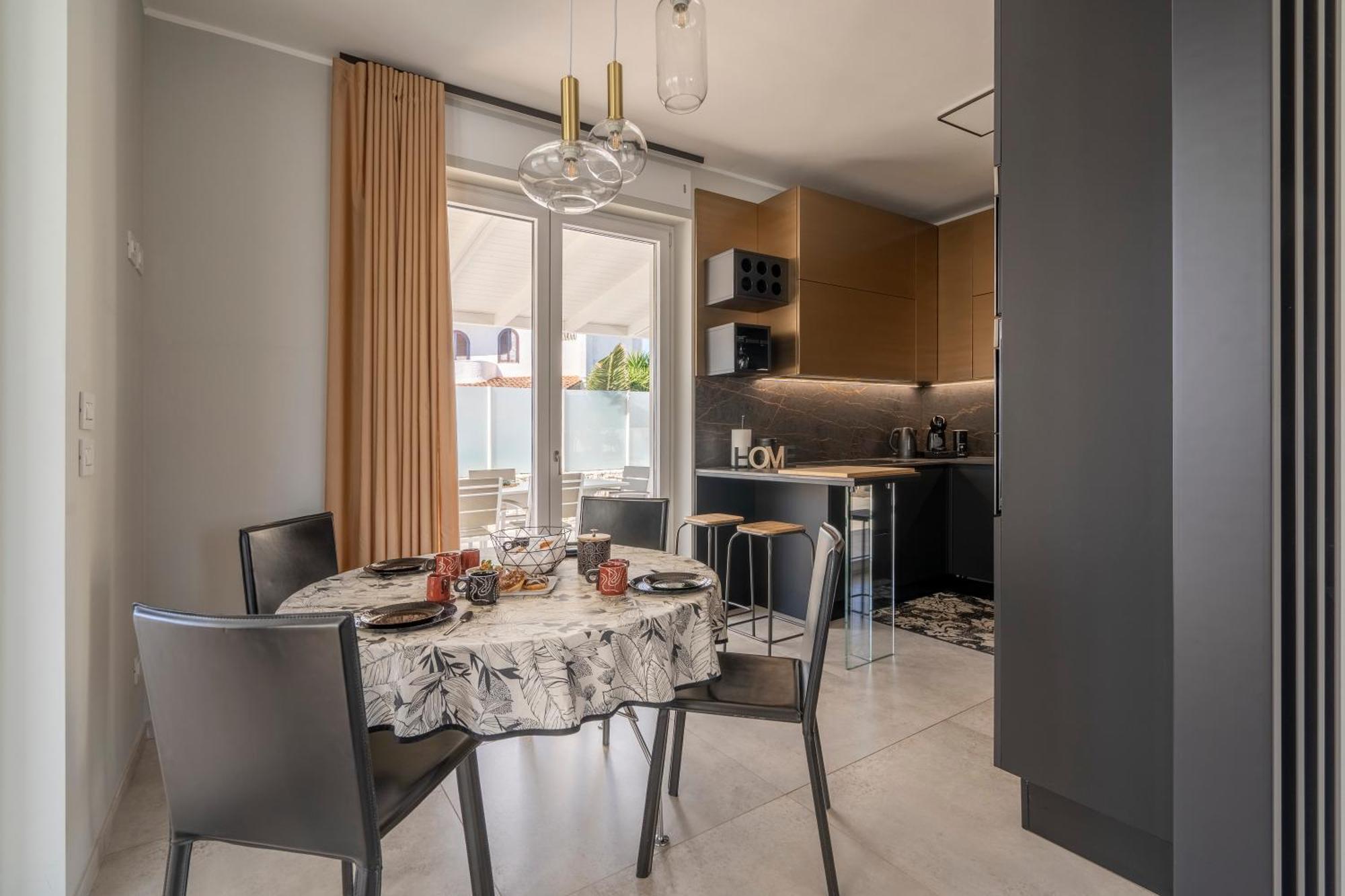 Villa Musa - Your Exclusive Stay In בארי מראה חיצוני תמונה